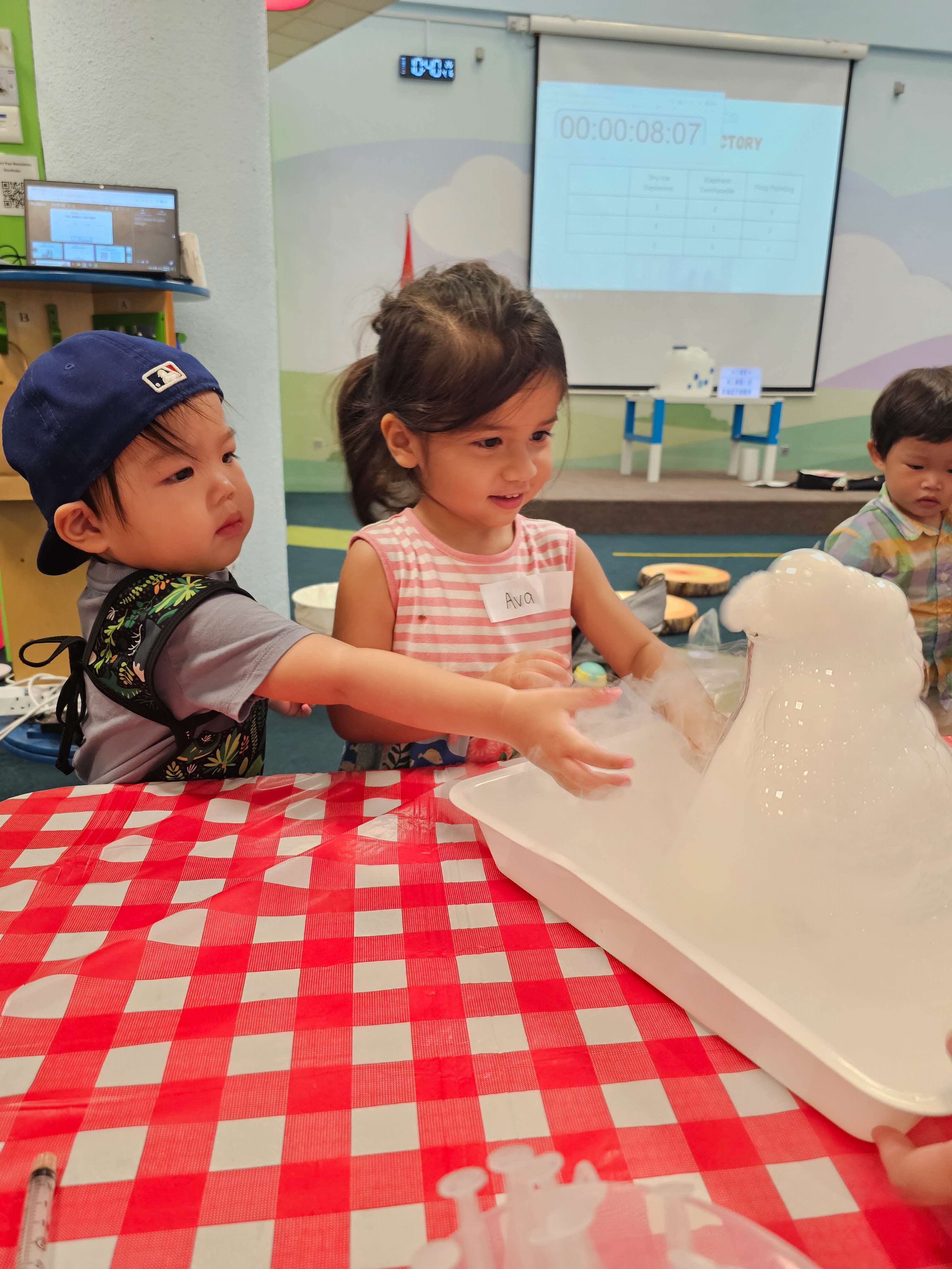 Bubble Factory 1 Totally Science 2025