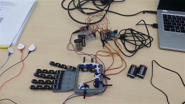 Robotic-Hand Robotic-Hand
