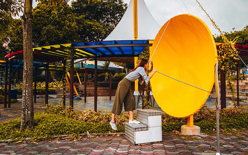 KineticGarden-Carousel-04
